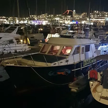 Bateau-hôtel Mariatxi 1 Playa Blanca (Lanzarote)